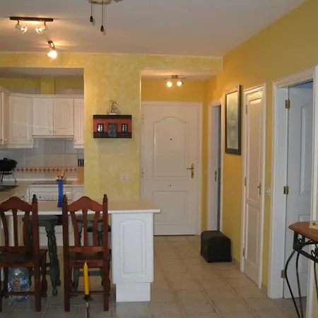 With One Bedroom In Arona, With Pool Access And Furnished Te Apartment *